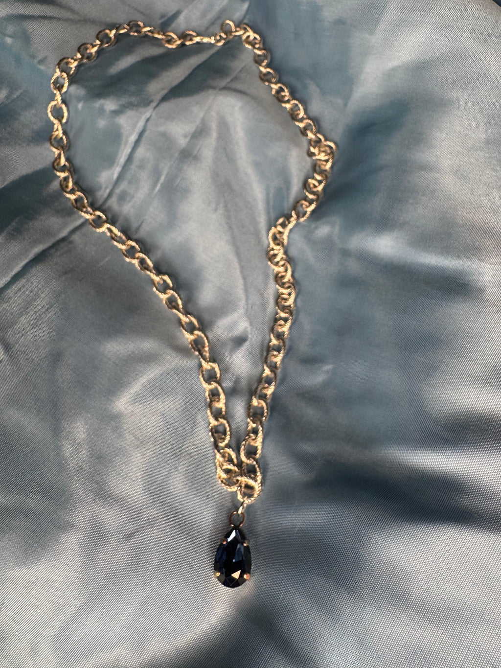 Collana "Audacia Minerale" – Catena Bold con Gemma Sfaccettata