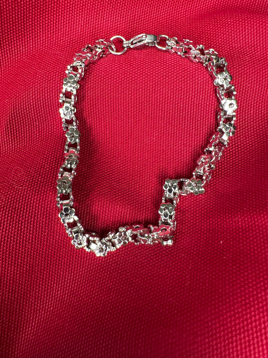 Collana "Prato Incantato" – Maglia a Margherite
