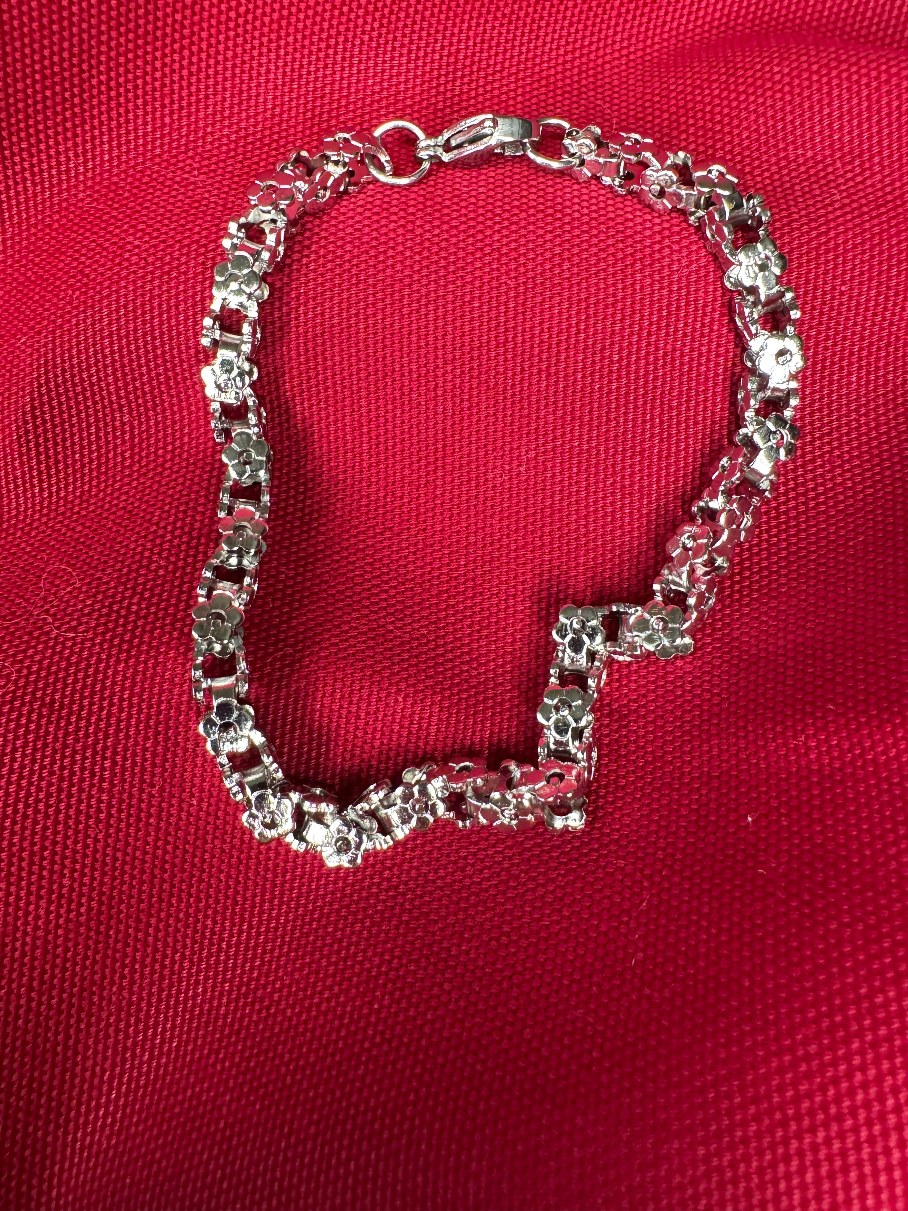 Collana "Prato Incantato" – Maglia a Margherite