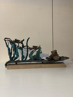 "Abissi Silenziosi" – Scultura Monumentale in Bronzo: Palombari in Esplorazione